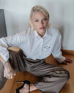 Giulia Provvedi feet photo thumbnail