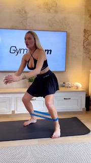 Giulia Provvedi feet photo thumbnail