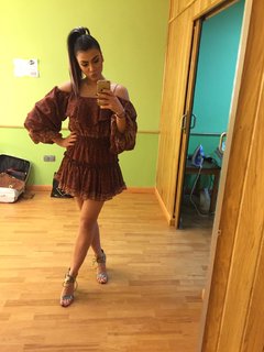 Giulia Salemi feet photo thumbnail