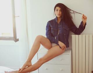 Giulia Salemi feet photo thumbnail