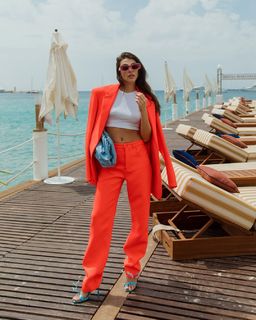 Giulia Salemi feet photo thumbnail