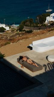 Giulia Salemi feet photo thumbnail