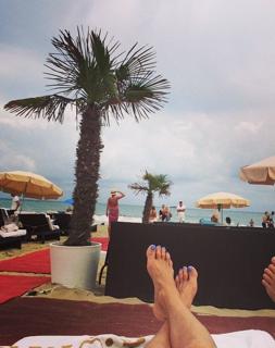 Giulia Siegel feet photo thumbnail