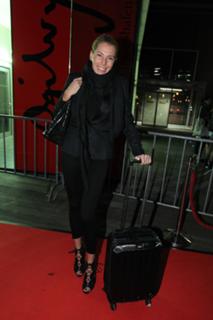 Giulia Siegel feet photo thumbnail