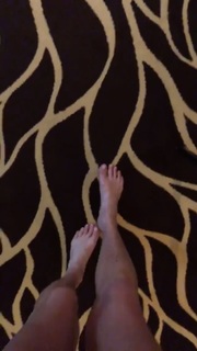 Giulia Siegel feet photo thumbnail