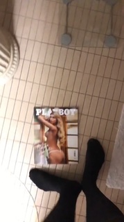 Giulia Siegel feet photo thumbnail