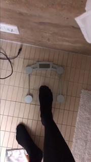 Giulia Siegel feet photo thumbnail