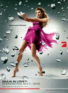 Giulia Siegel feet photo thumbnail