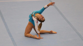 Giulia Steingruber feet photo 8