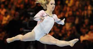 Giulia Steingruber feet photo 15