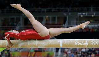 Giulia Steingruber feet photo 4