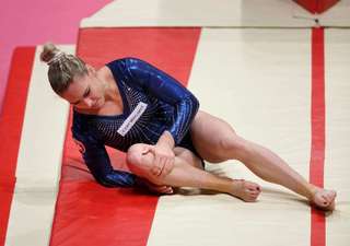 Giulia Steingruber feet photo 15