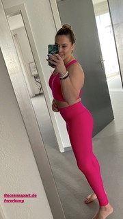 Giulia Steingruber feet photo 14