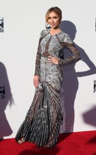 Giuliana Rancic feet photo 7