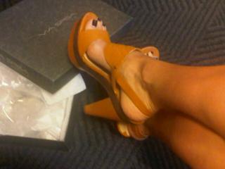Giuliana Rancic feet photo 13