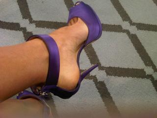 Giuliana Rancic feet photo 17