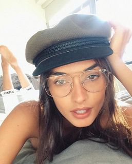 Gizele Oliveira feet photo 10