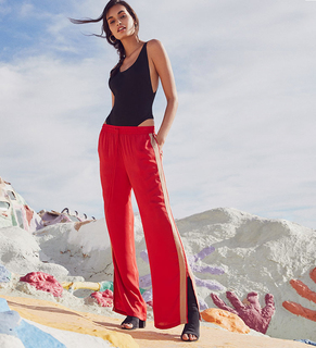 Gizele Oliveira feet photo 12