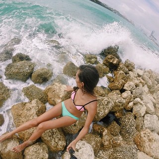 Gizele Oliveira feet photo 10