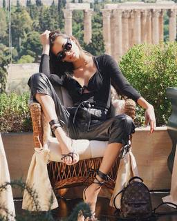 Gizele Oliveira feet photo 13