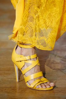 Gizele Oliveira feet photo 8