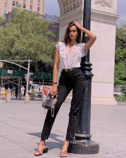 Gizele Oliveira feet photo 1