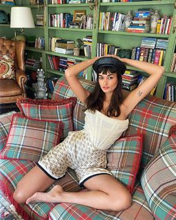 Gizele Oliveira feet photo 9