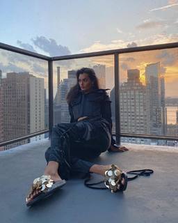 Gizele Oliveira feet photo 18
