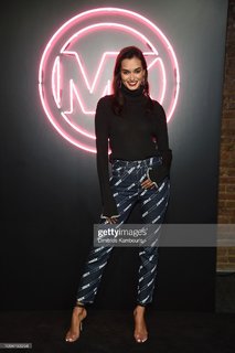 Gizele Oliveira feet photo 9