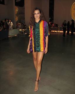 Gizele Oliveira feet photo 8