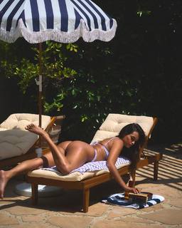 Gizele Oliveira feet photo 2