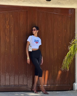 Gizele Oliveira feet photo 8