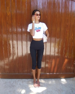 Gizele Oliveira feet photo 7