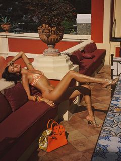 Gizele Oliveira feet photo 2