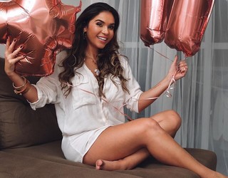 Gizelly Bicalho feet photo 3