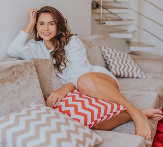 Gizelly Bicalho feet photo 14
