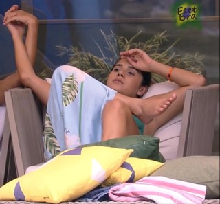 Gizelly Bicalho feet photo 10