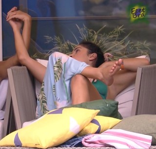 Gizelly Bicalho feet photo 9