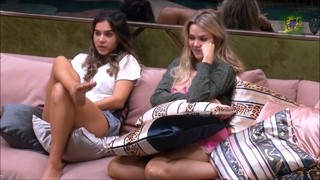 Gizelly Bicalho feet photo 5
