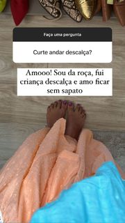 Gizelly Bicalho feet photo 2