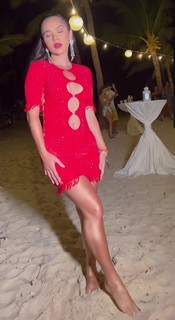 Gizelly Bicalho feet photo 17