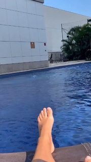 Gizelly Bicalho feet photo 7