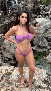 Gizelly Bicalho feet photo 16
