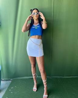 Gizelly Bicalho feet photo 5