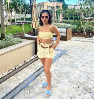 Gizelly Bicalho feet photo 4