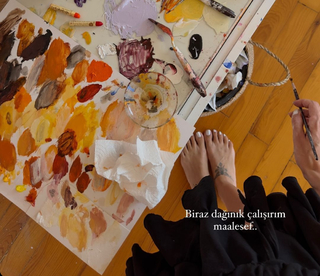 Gizem Akdag feet photo 15