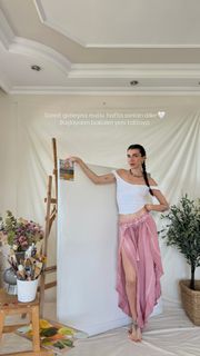 Gizem Akdag feet photo 12