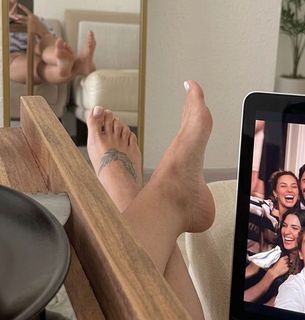 Gizem Akdag feet photo 17