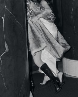 Gizem Emre feet photo 18