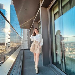 Gizem Güven feet photo 16